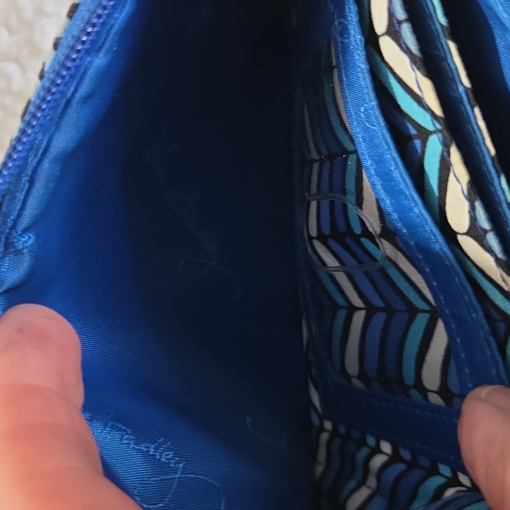 Vera Bradley Blue Black Cream Floral Wristlet Wallet - Picture 5 of 6